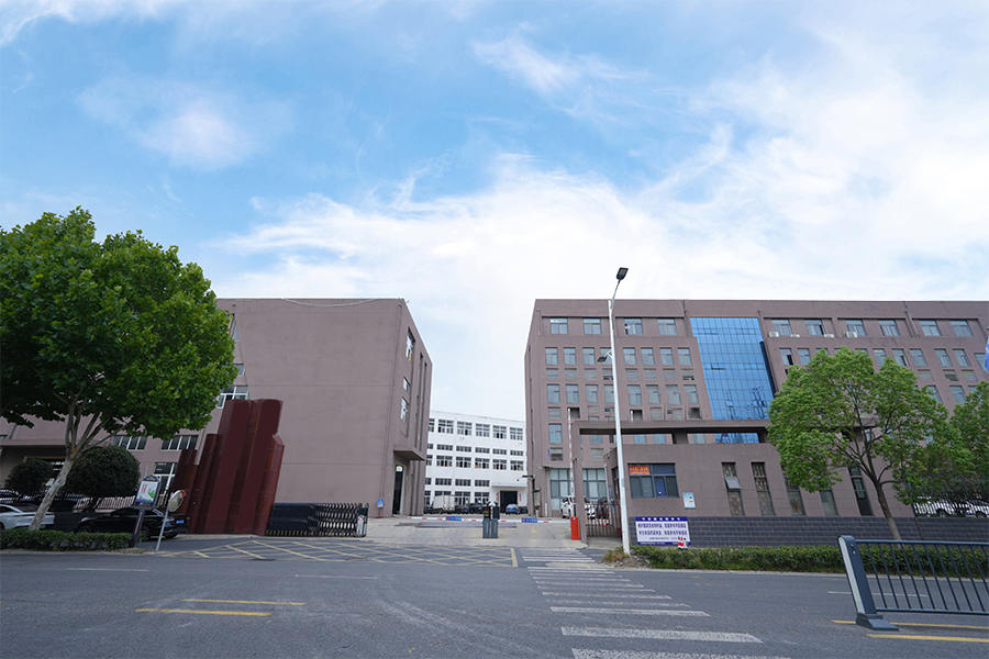 Fabriek buiten